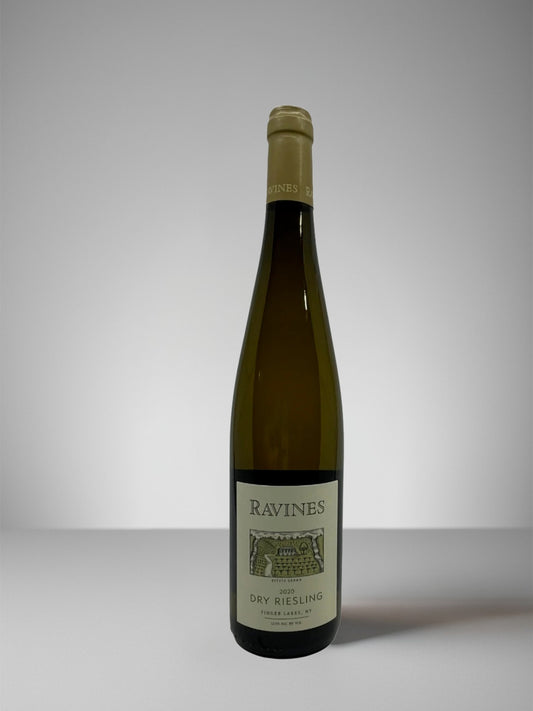 RAVINES RIESLING DRY, 2020